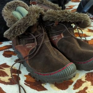 Earth Waterproof Beaver